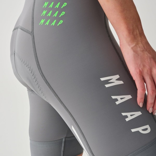 Bekleidung Damen Maap World Tour Team 2025 frau tragerhosen