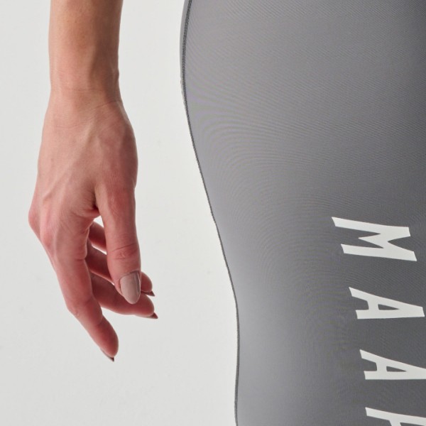 Bekleidung Damen Maap World Tour Team 2025 frau tragerhosen