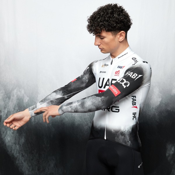 Bekleidung Herren UAE Team Emirates 2025 Primapelle Pissei langarmtrikot