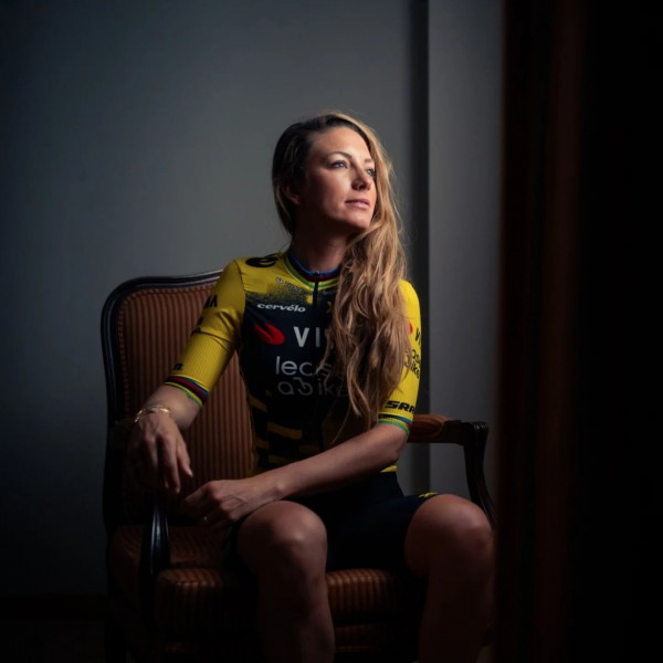 Bekleidung Damen Team Visma Lease a bike 2025 The Wingbeat frau trikot