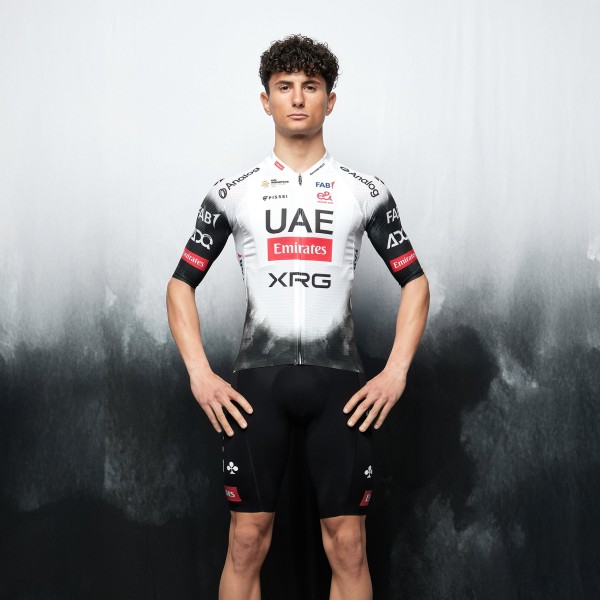 Bekleidung Herren UAE Team Emirates 2025 Pissei Magistrale Ultra trikot