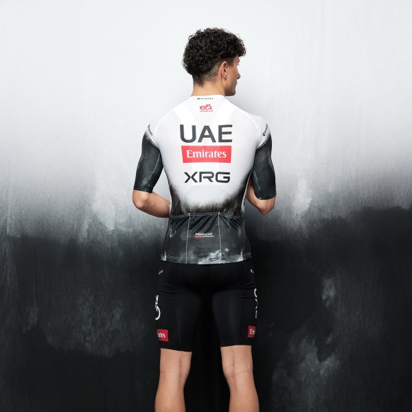 Bekleidung Herren UAE Team Emirates 2025 Pissei Magistrale Ultra trikot