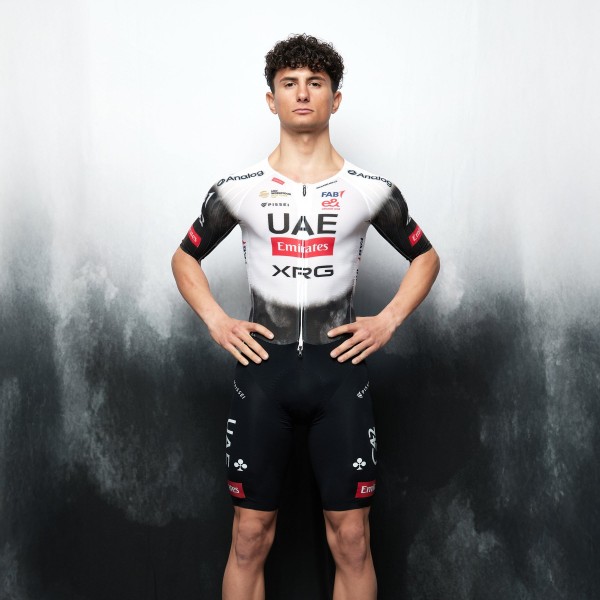 Bekleidung Herren UAE Team Emirates 2025 Hybrid Pissei body